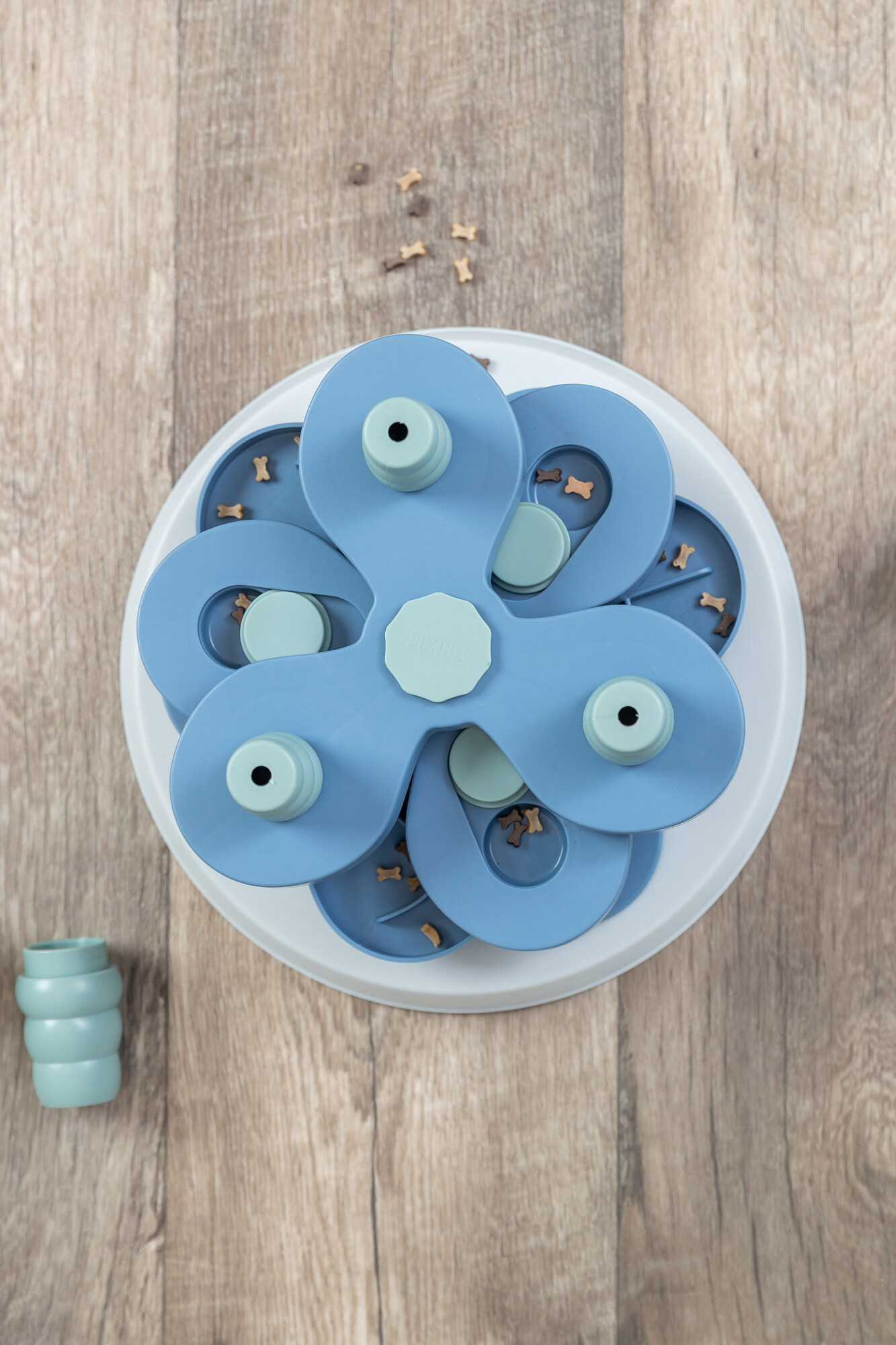 Dog Activity Flower Tower, ø 30 × 13 cm Dog Activity Flower Tower, ø 30 × 13 cm