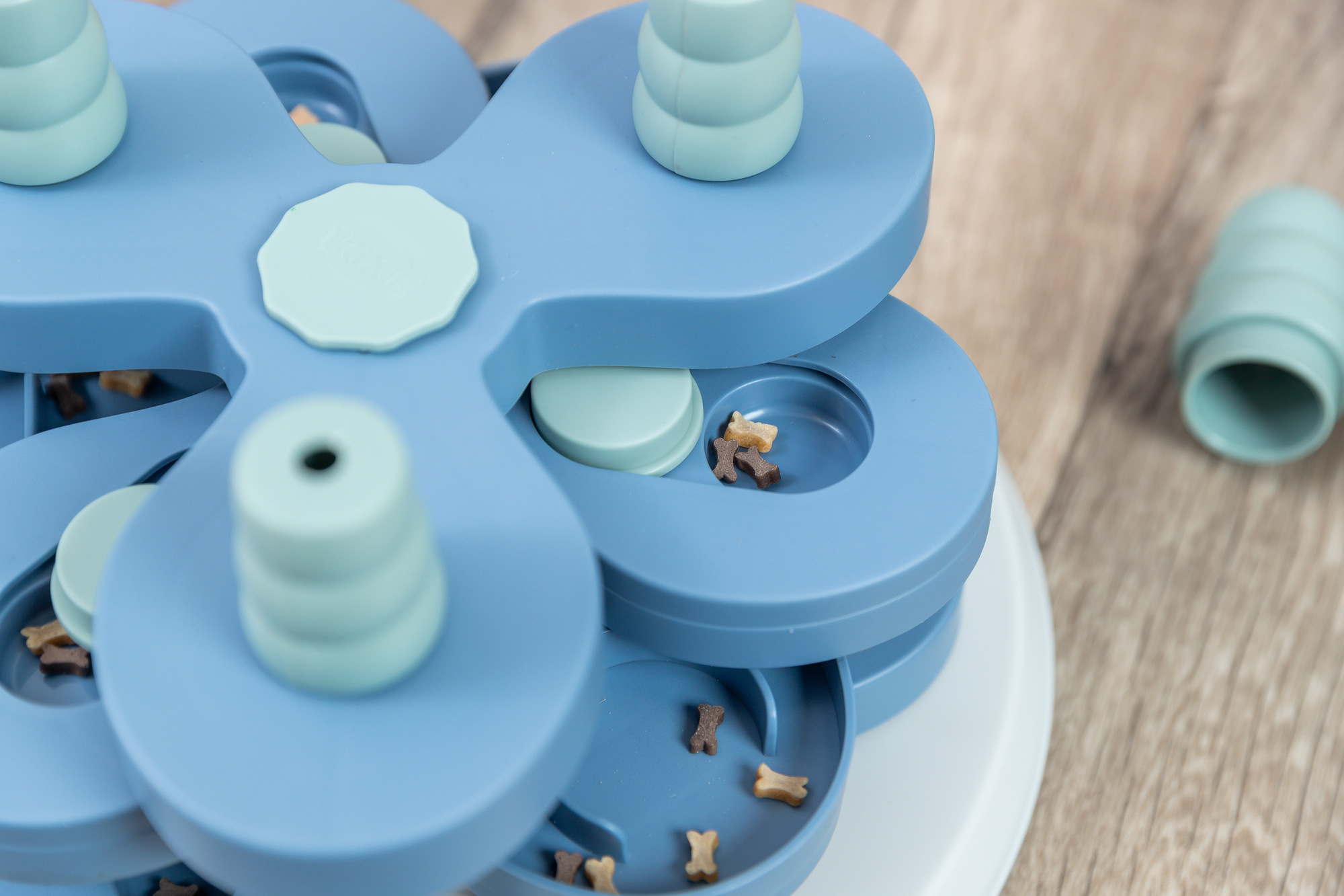 Dog Activity Flower Tower, ø 30 × 13 cm Dog Activity Flower Tower, ø 30 × 13 cm