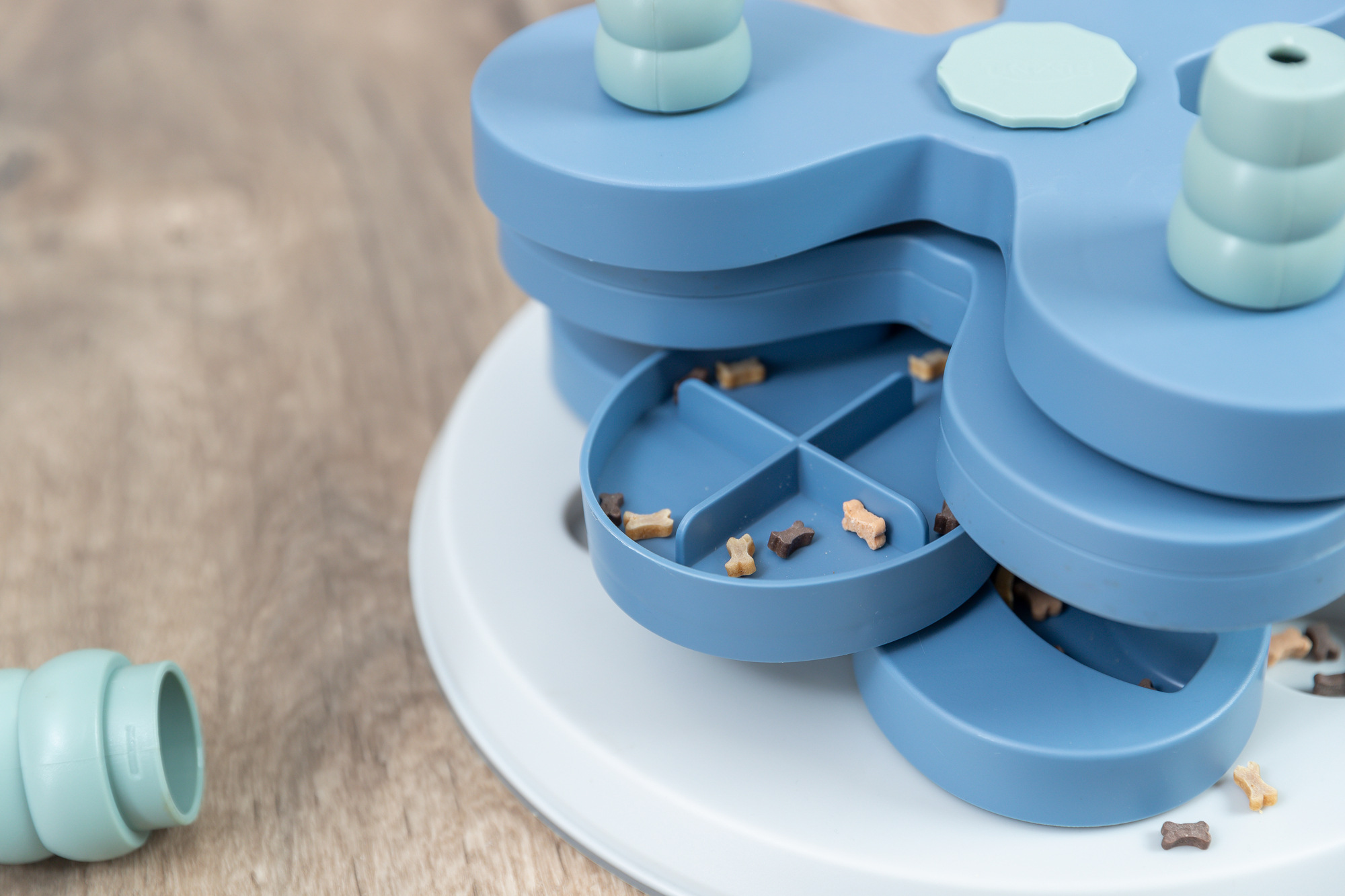 Dog Activity Flower Tower, ø 30 × 13 cm Dog Activity Flower Tower, ø 30 × 13 cm